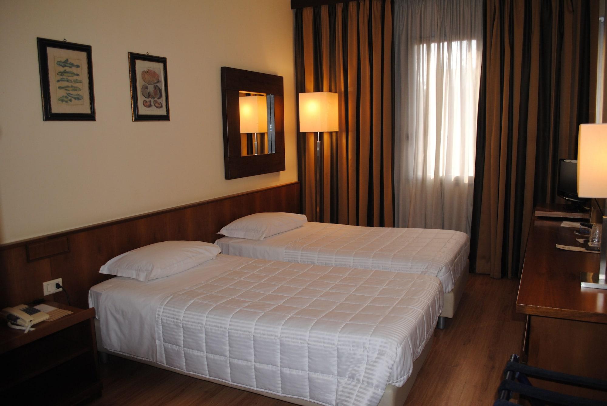 Hotel Royal Palace Messina Eksteriør bilde