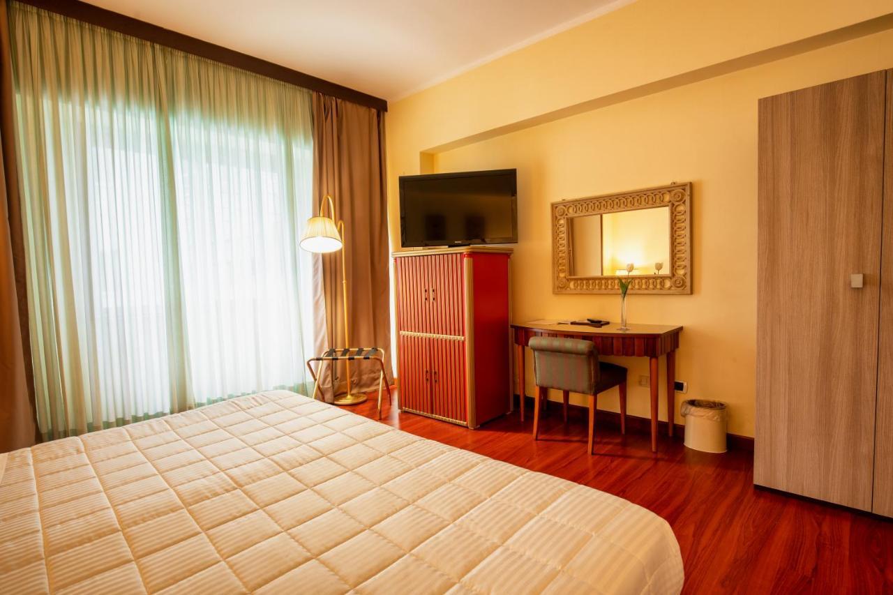 Hotel Royal Palace Messina Eksteriør bilde