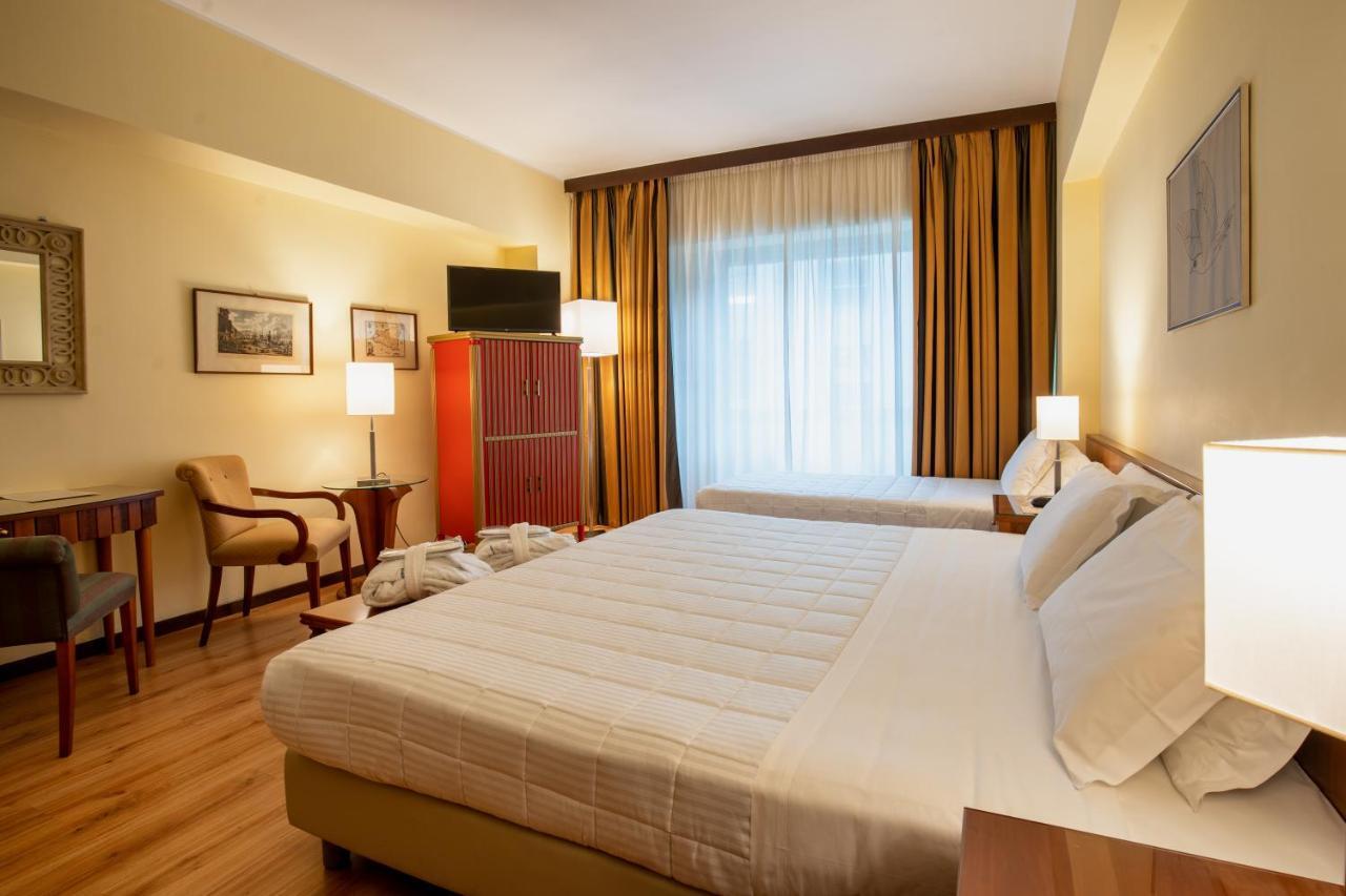 Hotel Royal Palace Messina Eksteriør bilde