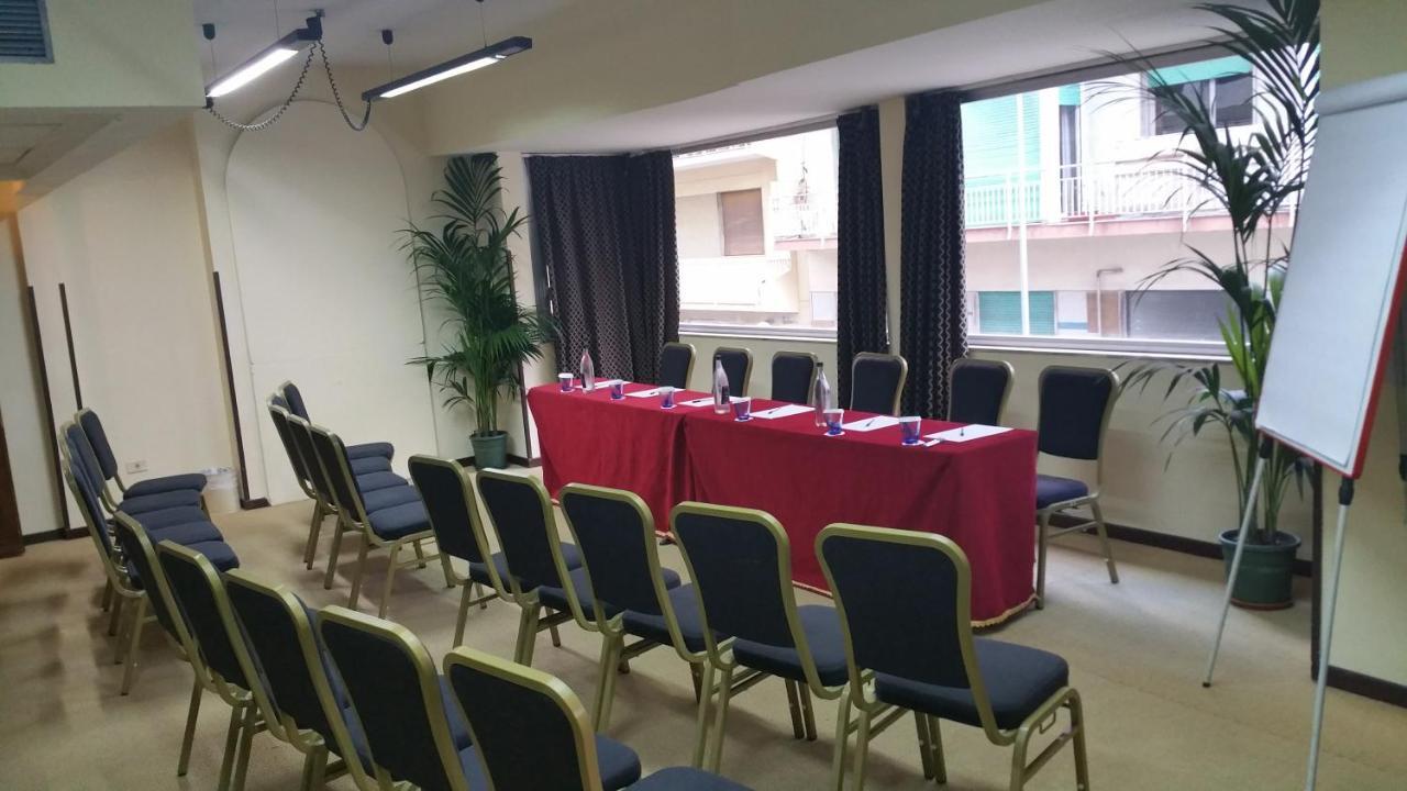 Hotel Royal Palace Messina Eksteriør bilde